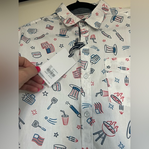 Free Planet Men’s Button Down - Picture 3 of 9